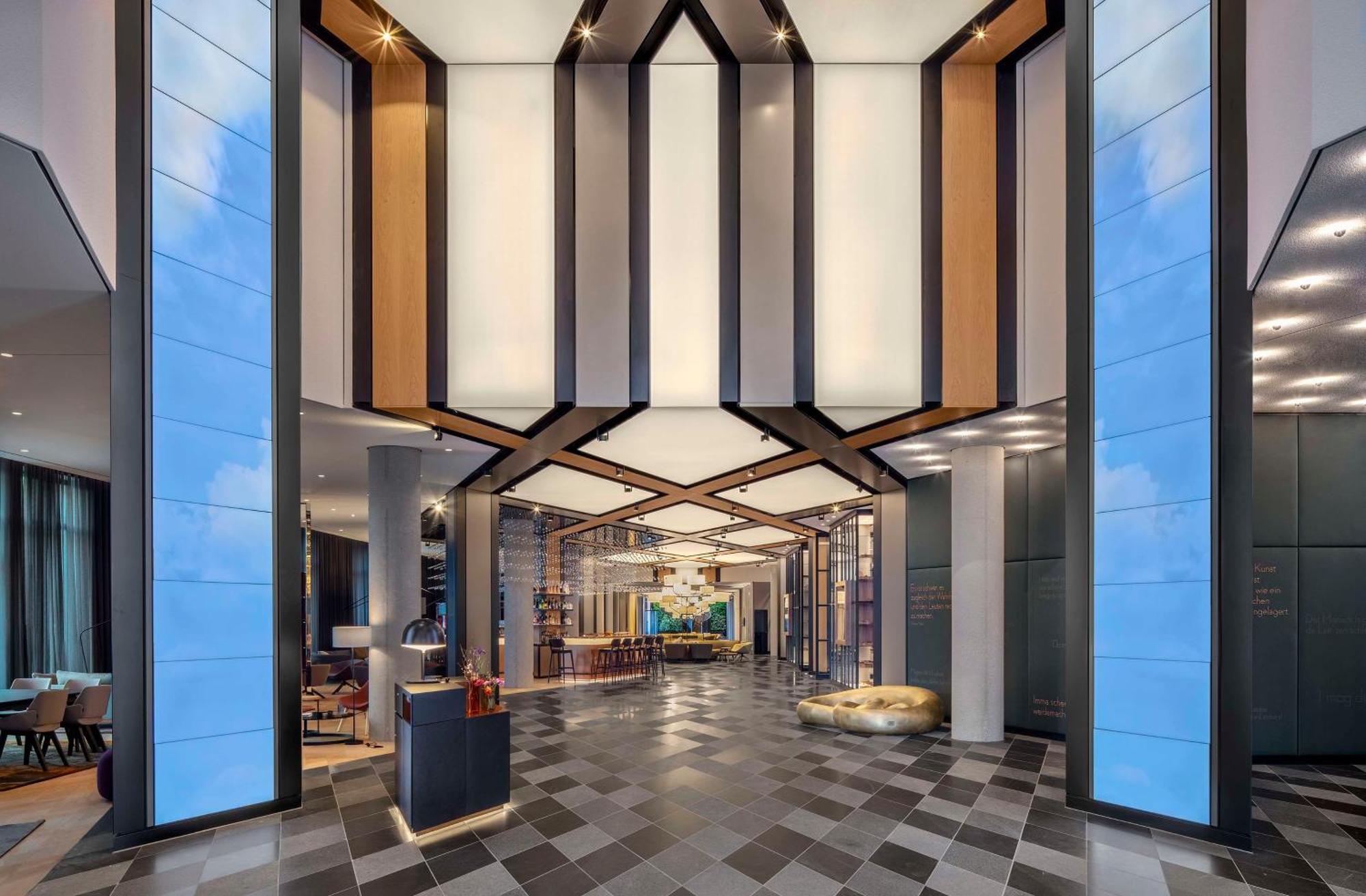 Andaz Munich Schwabinger Tor, By Hyatt Hotel Exterior foto The lobby of the hotel