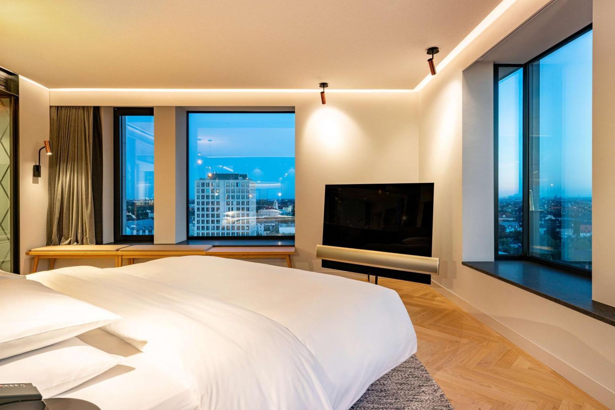 Andaz Munich Schwabinger Tor, By Hyatt Hotel Exterior foto A bedroom at the hotel